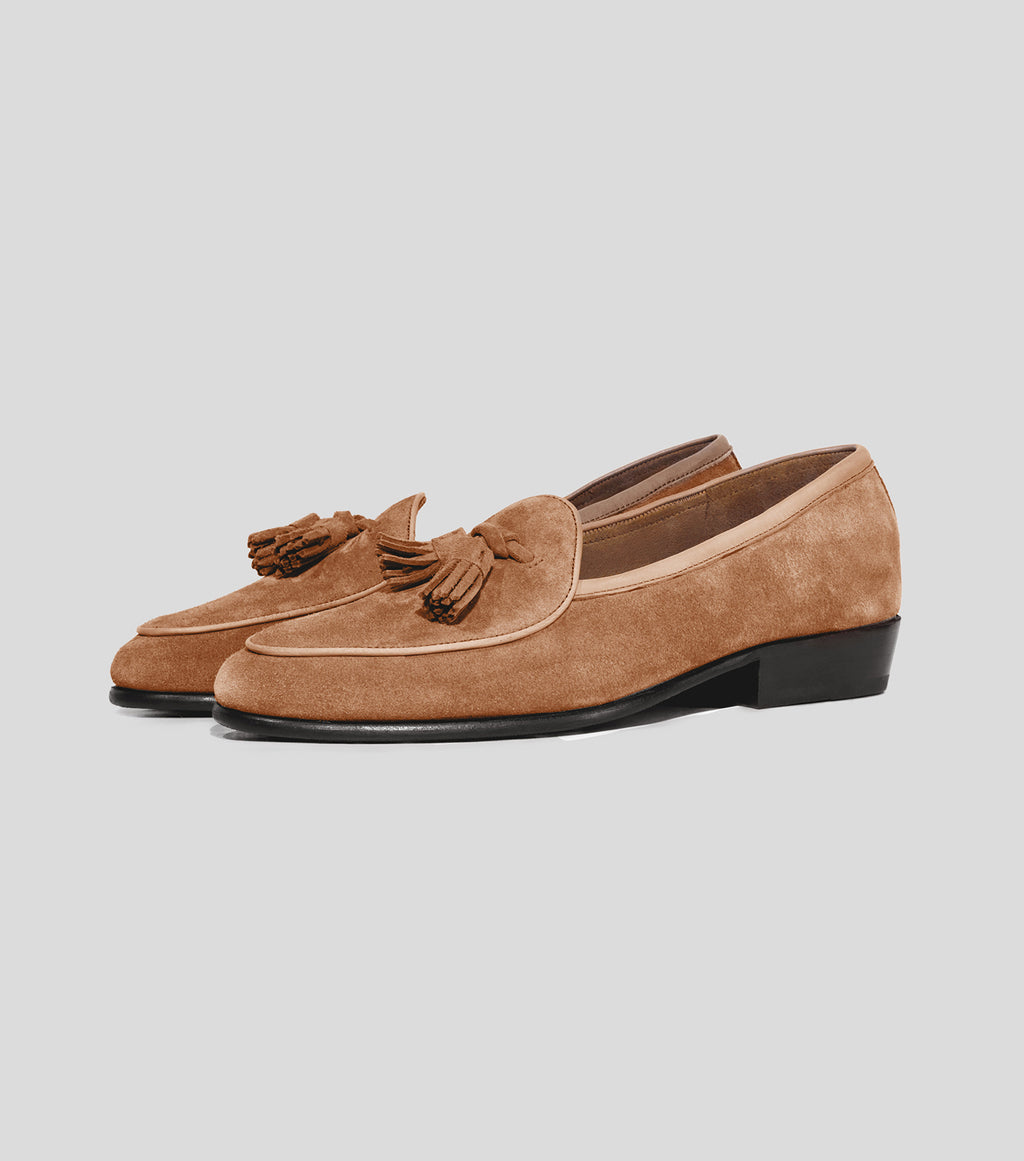 Walnut Tassel XXV